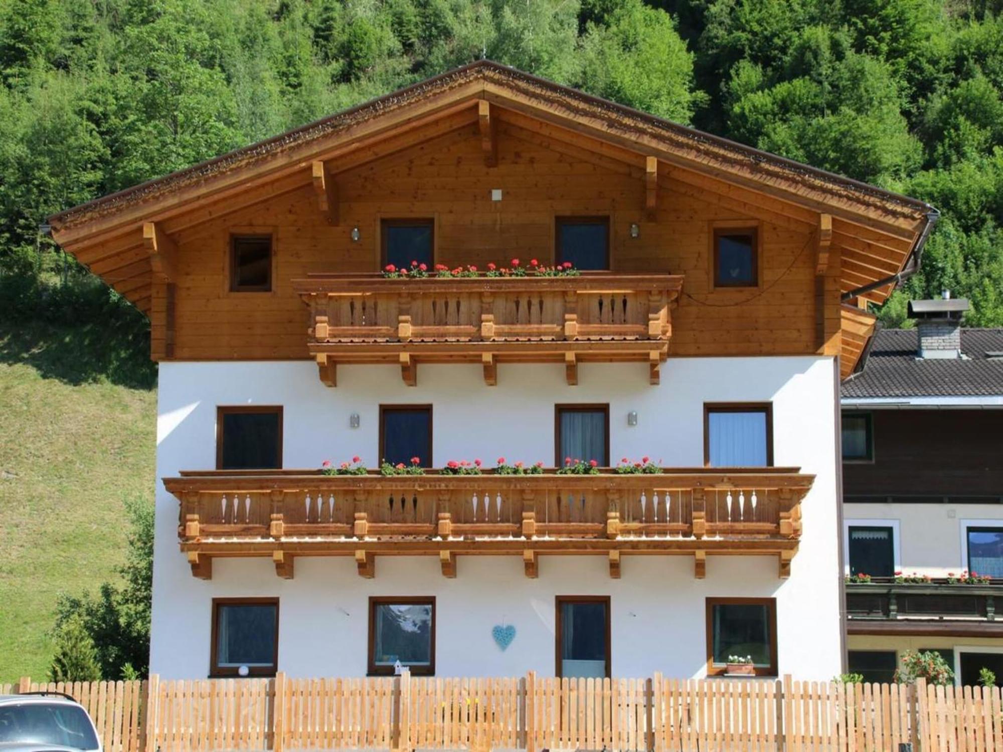 Apartment Rohregger, Neukirchen Neukirchen am Großvenediger Екстериор снимка